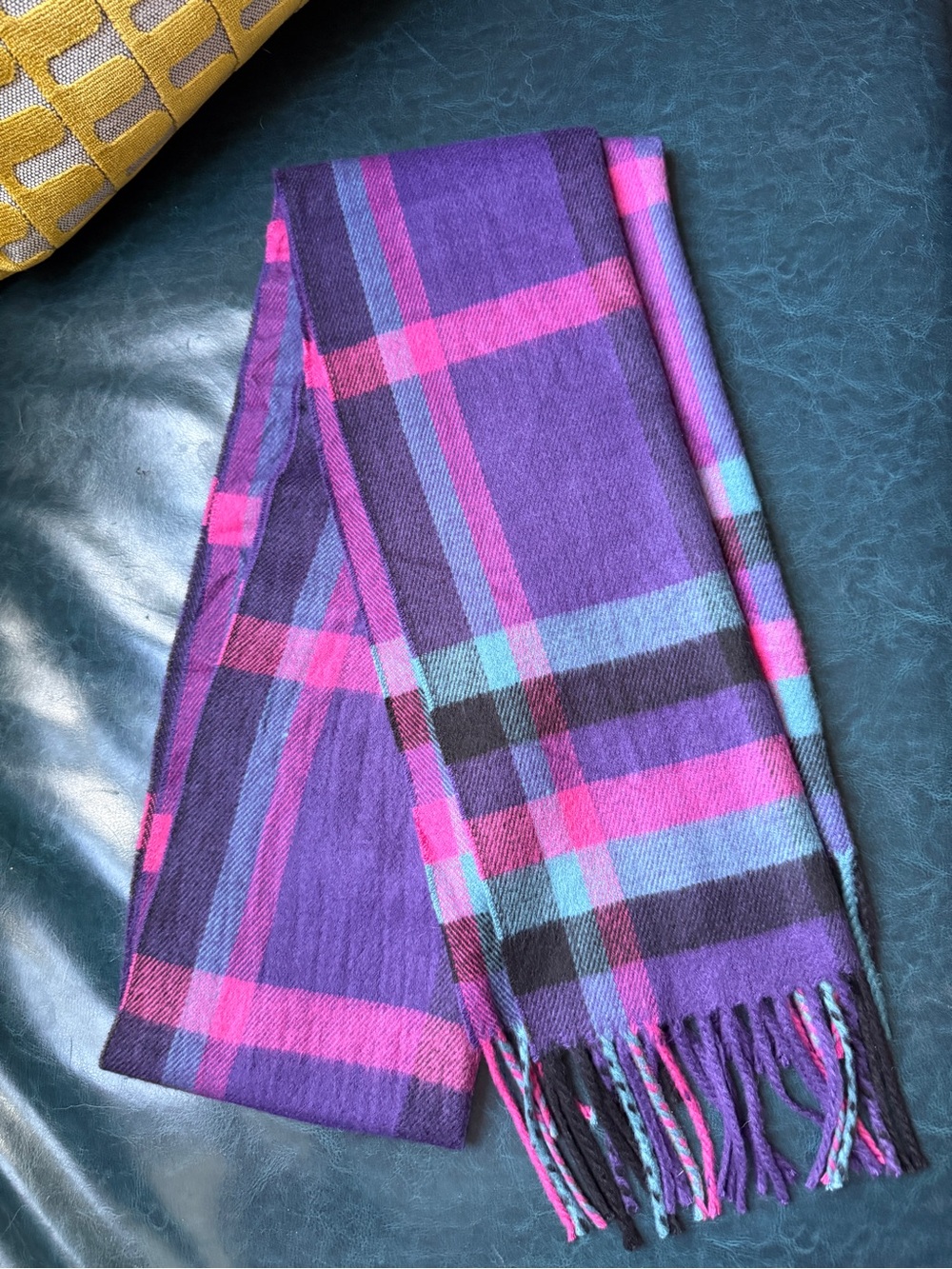 100% Cashmere Purple Plaid Fringe Scarf - Picture 2 of 3